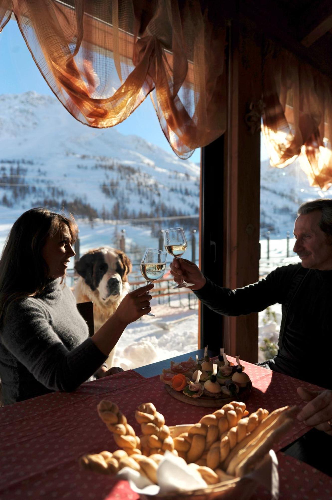 Re Delle Alpi Resort & Spa, 4 Stelle Superior Ла-Тюйль Экстерьер фото
